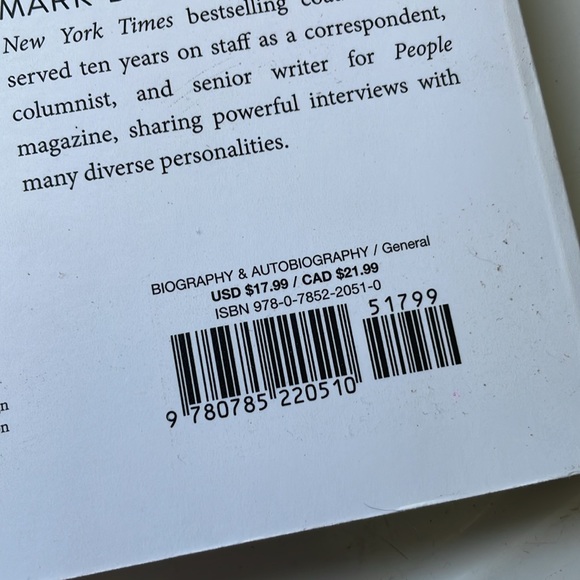 Chip and Joanna Gaines- The Magnolia Story - Picture 4 of 5